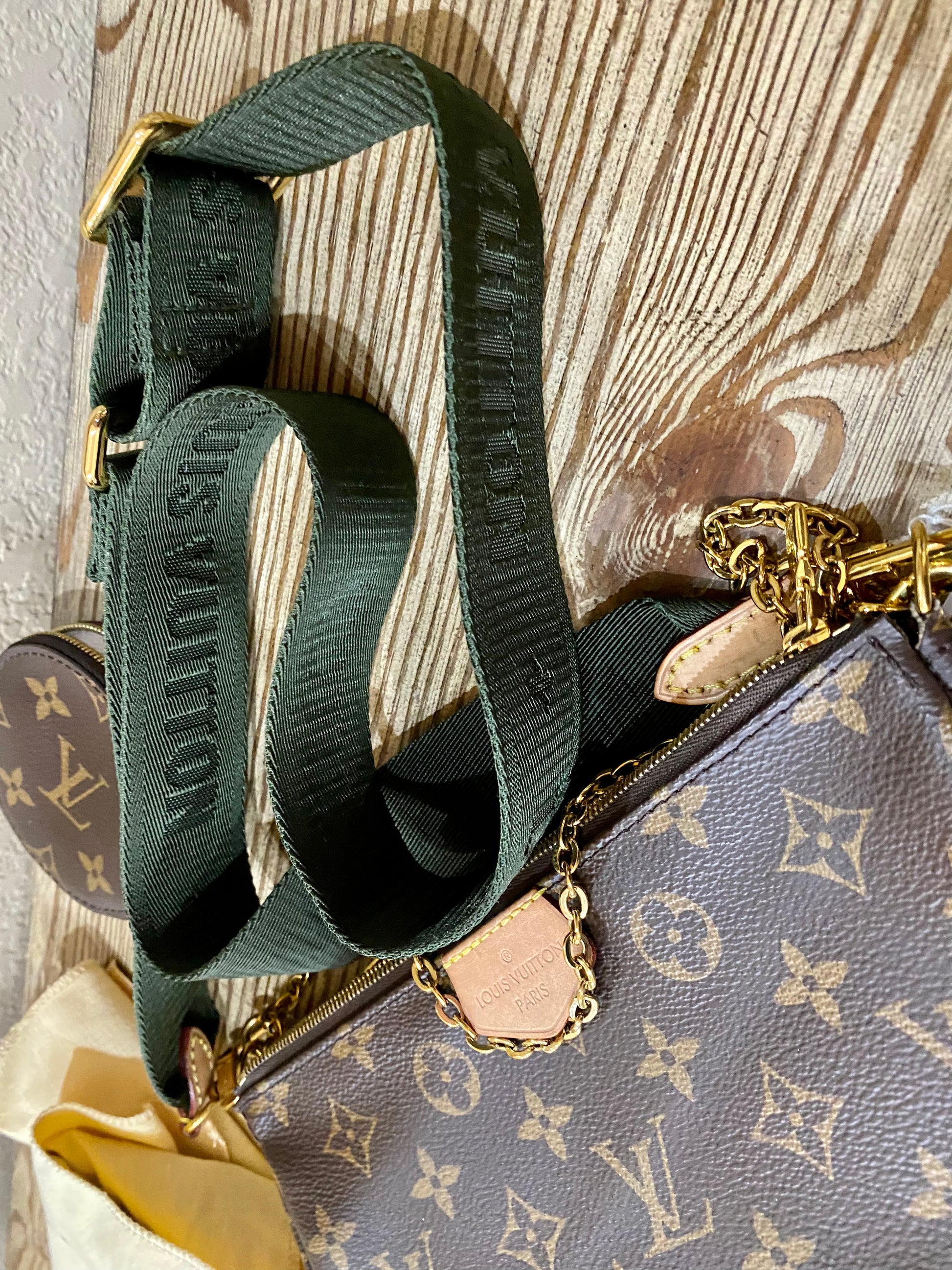Louis Vuitton Multi Pochette Handbag