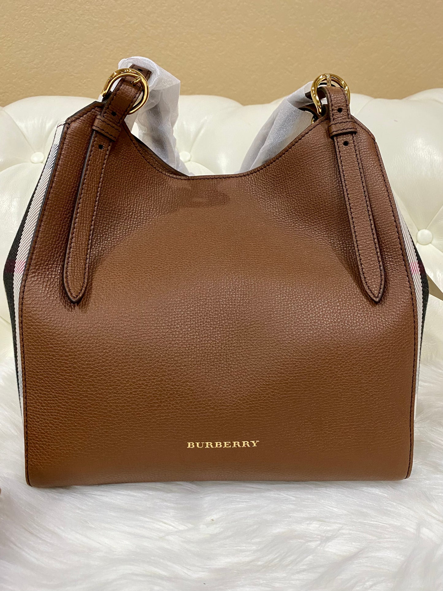 BURBERRY CANTERBURY LEATHER TOTE – Esys Handbags Boutique