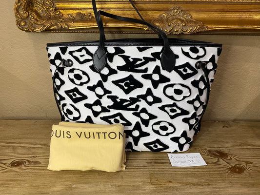 Louis Vuitton Charm – Esys Handbags Boutique